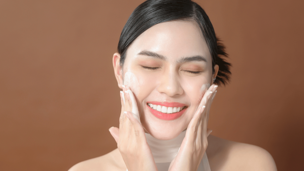 Top 10 Makeup Removers for Sensitive Skin: Gentle, Effective, and Oil-Free